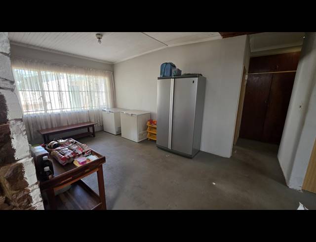 3 BEDROOM HOUSE FOR SALE IN ANNLIN